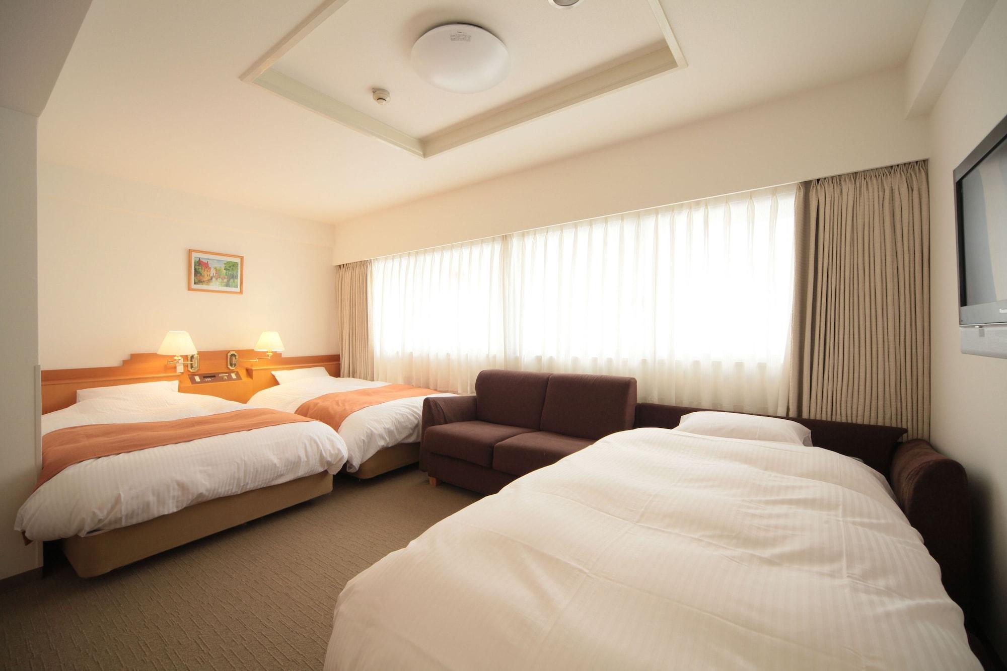 Shin-Osaka Station Hotel Екстер'єр фото