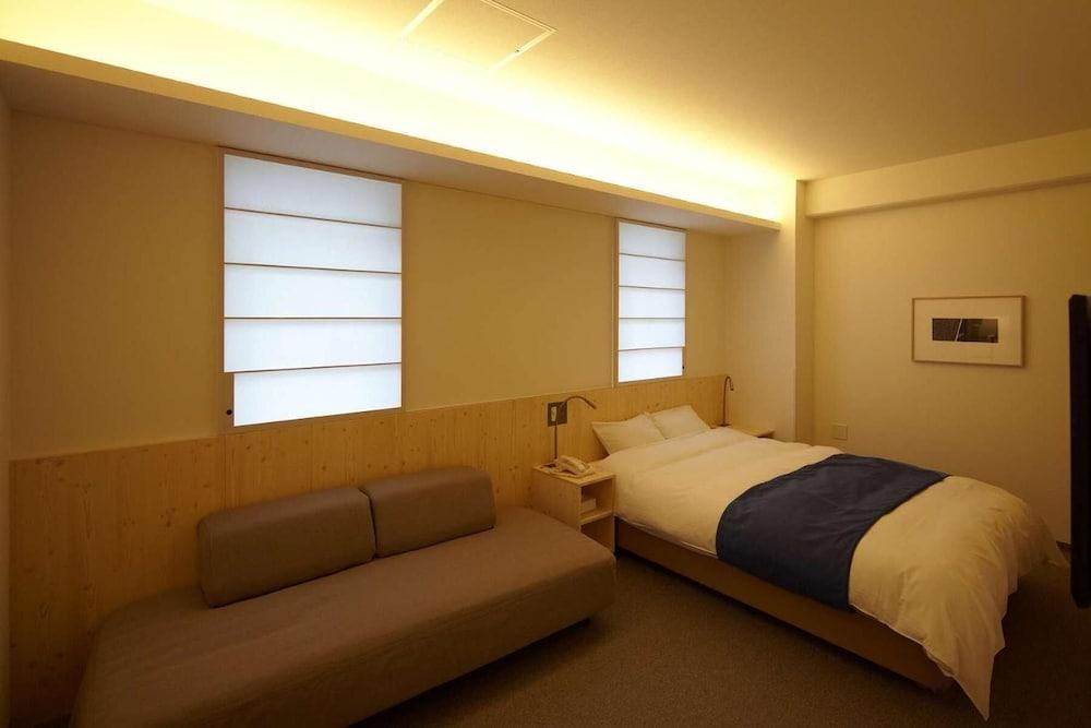 Shin-Osaka Station Hotel Екстер'єр фото