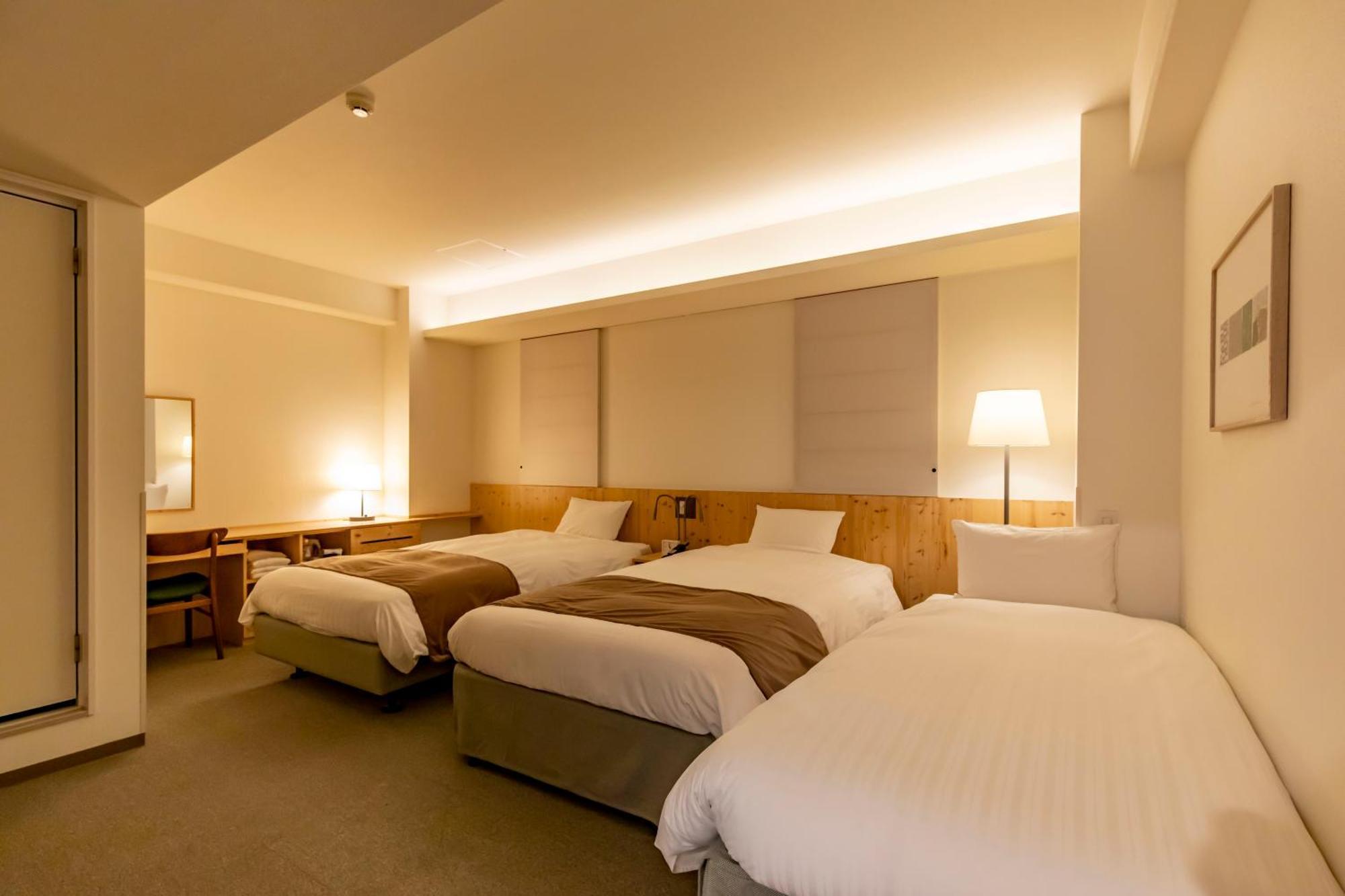 Shin-Osaka Station Hotel Екстер'єр фото